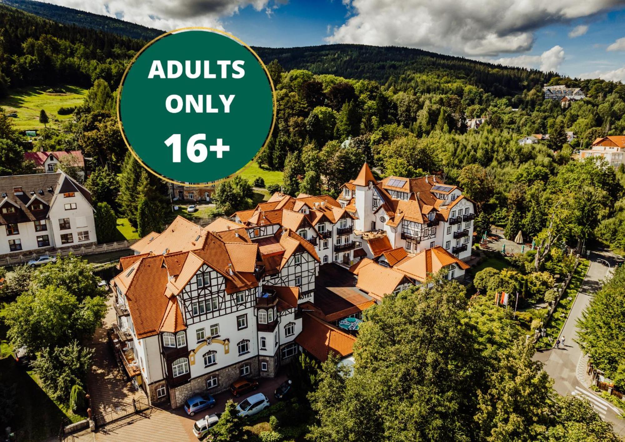 Park Hotel Kur & Spa Świeradów-Zdrój Exterior foto